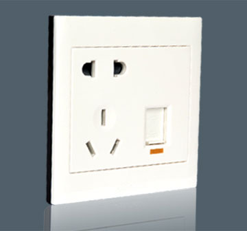 Two-Pole and Three…